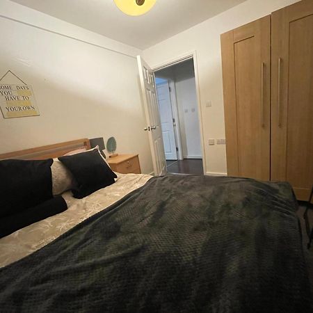 Business & Leisure City Centre 2 Bed En-Suite Apartment With Free Parking And Netflix Coventry Exteriér fotografie