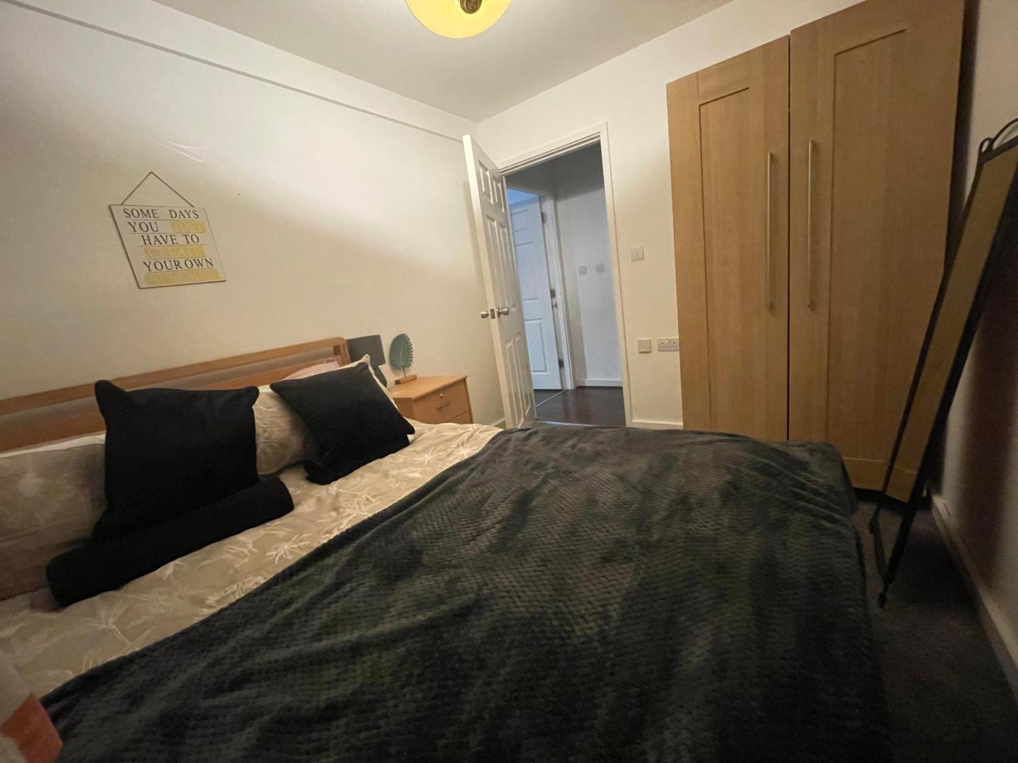 Business & Leisure City Centre 2 Bed En-Suite Apartment With Free Parking And Netflix Coventry Exteriér fotografie